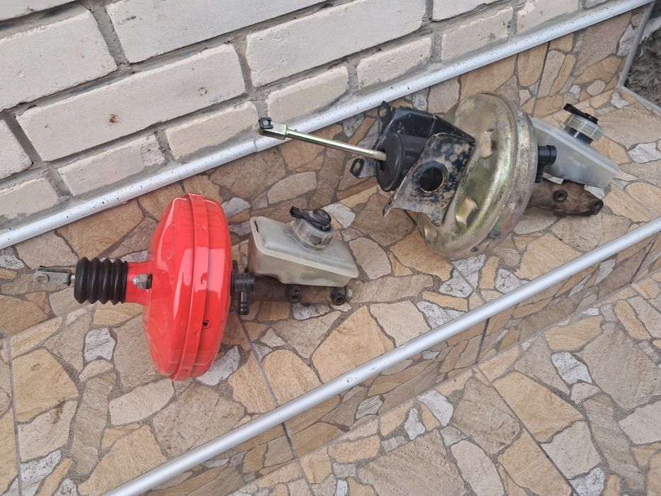 Тормозний вакуум  ваз 2109;21099; 2110 2111 2112 головний циліндр