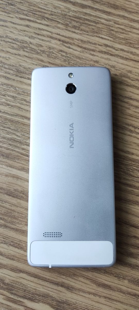 телефон Nokia 515 White Dual Sim+блютуз наушник(оригинал)
