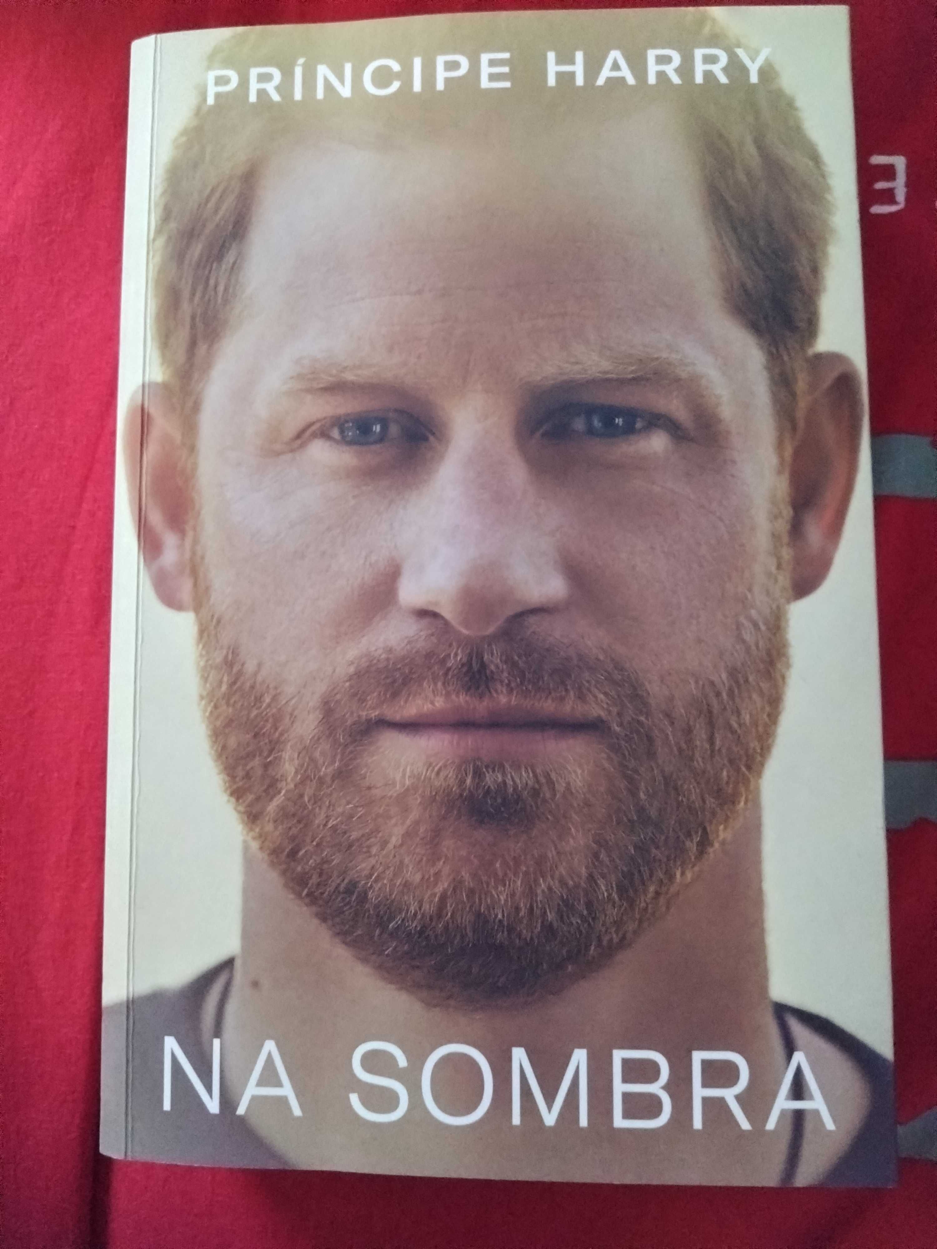 Livro "Na Sombra"