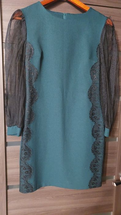 Плаття святкове .1000 грн. Зелене розмір 38, хс