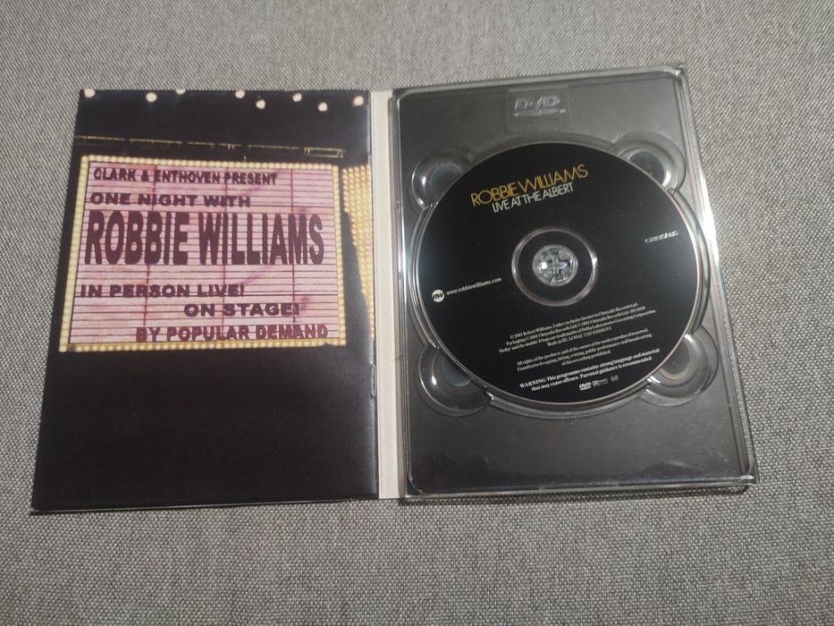 Robbie Williams - Live At The Albert