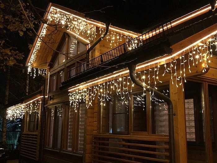 МОРОЗОСТІЙКА МІшура роса Гірлянда LED Бахрома вулична. Світло біле