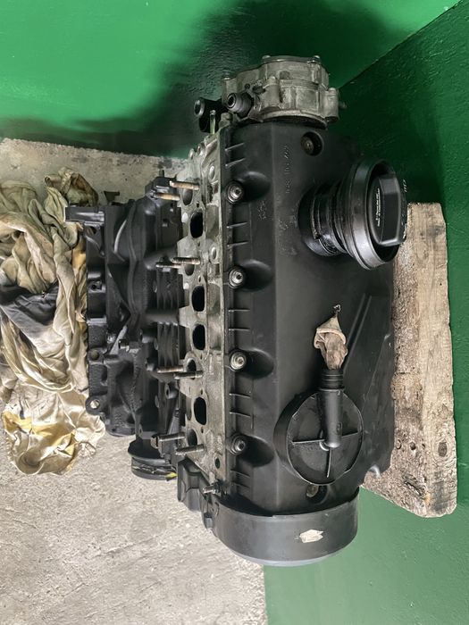 Двигун 1.9 TDI BLS SKODA VW насос форсунка продам