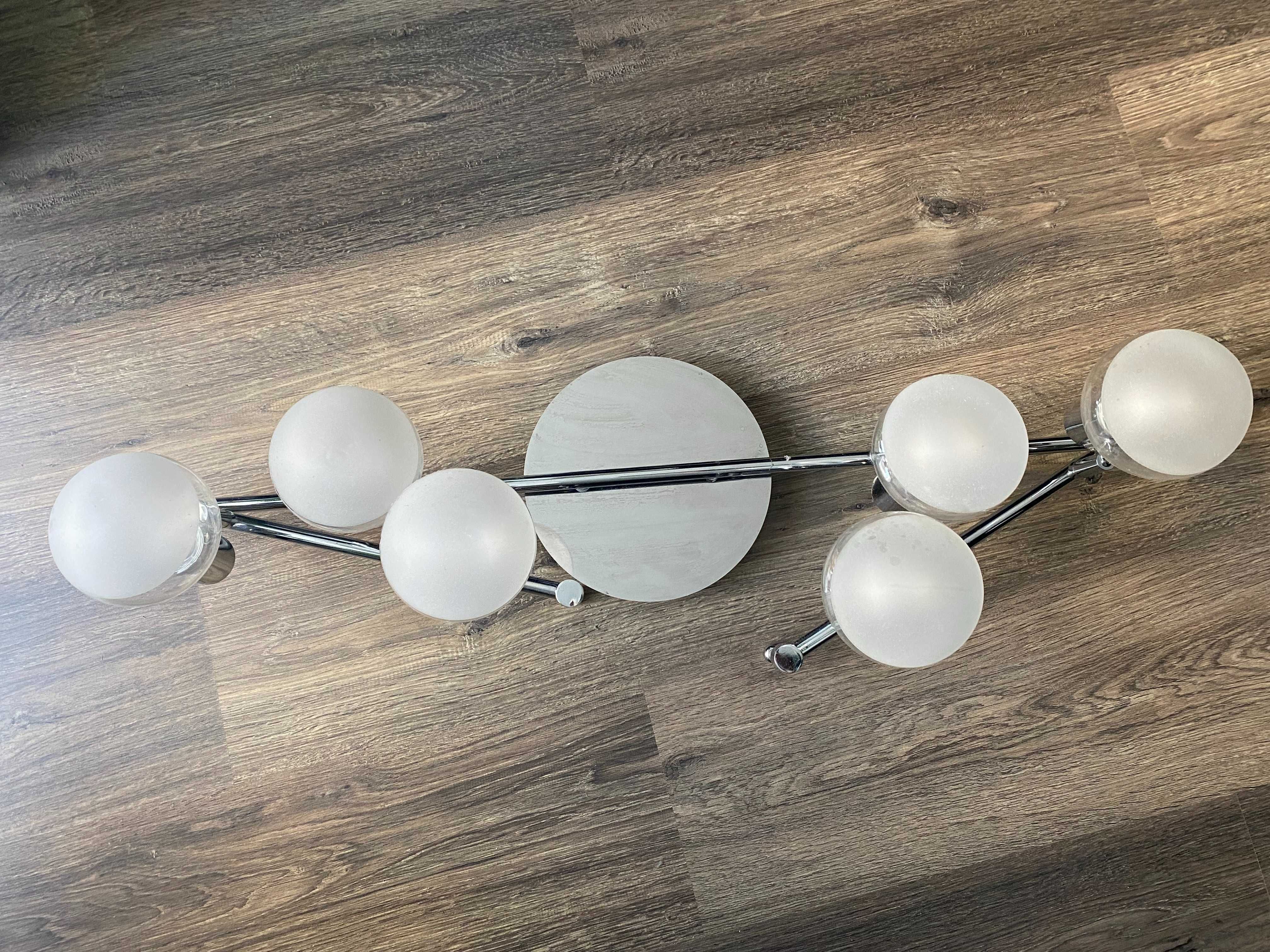 Wisząca lampa LED-owa