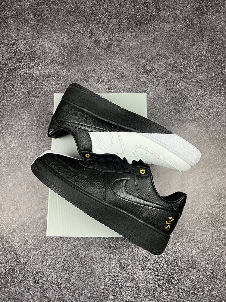 Кросівки Nike Air Force 1 Universary Edition Black White
