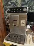Ekspres cisnienowy delonghi autentica