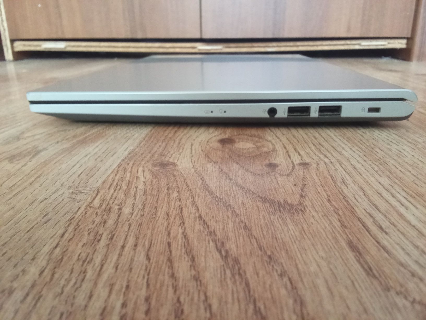 Laptop ASUS X515JA