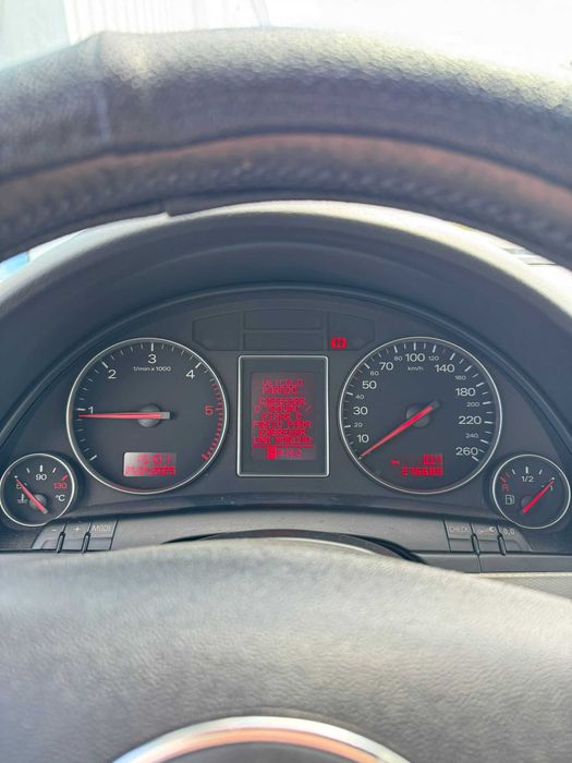 Audi A4 2.5 163cv FULL S-Line Nacional