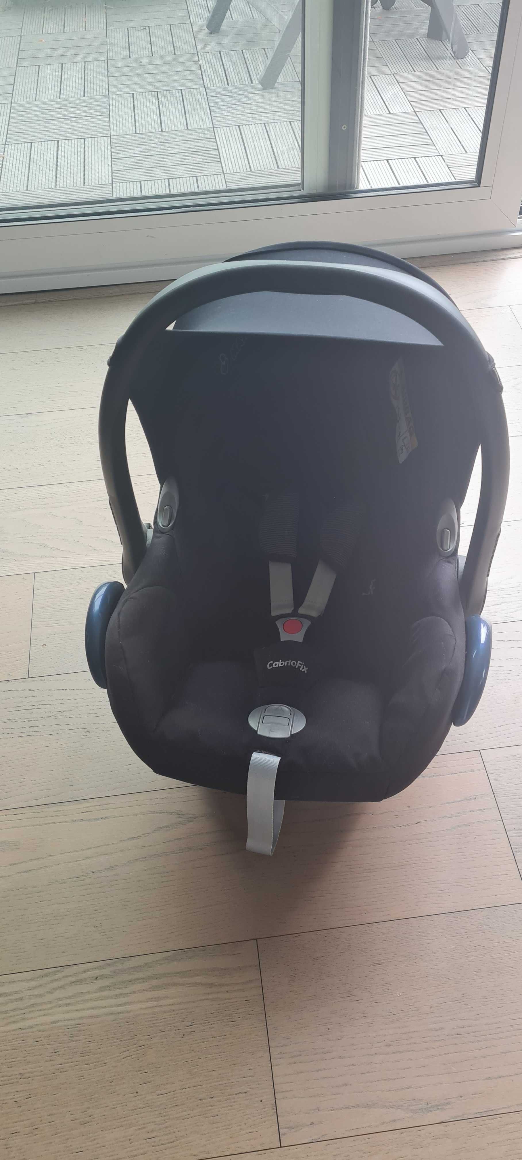 Maxi Cosi nosidło z baza isofix
