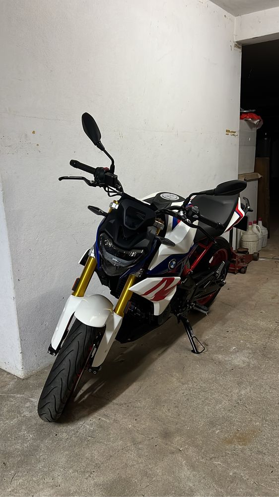 Bmw 310r como nova