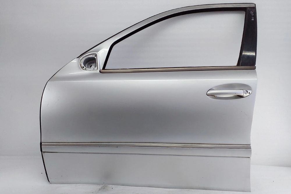 Porta frente esquerda MERCEDES-BENZ Classe E (W211)
