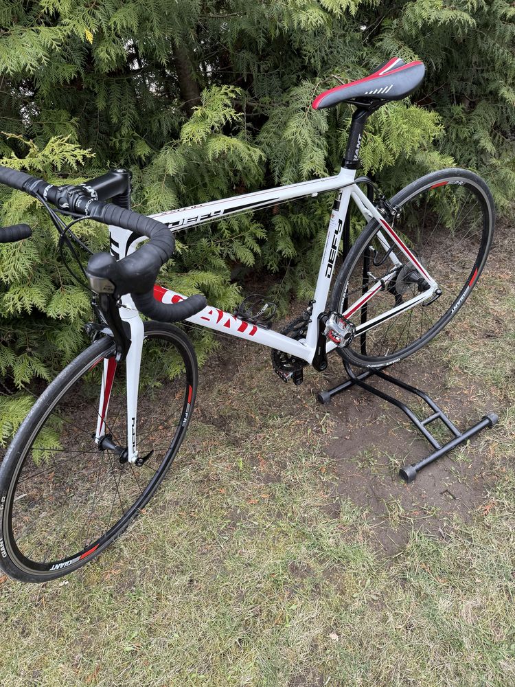 Kolarzówka/Rower szosowy GianT DeFy Shimano 105 (56cm)
