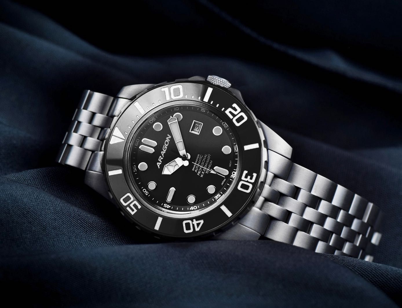 Часы ARAGON DM TITANIUM Ceramic Sapphire Automatic 50 mm. 200 MT.