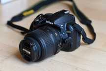 Nikon D3100 18 - 55 VR Kit, przebieg 8832