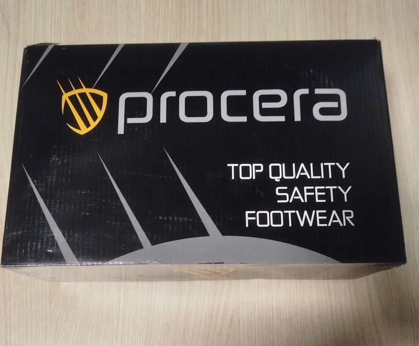 Buty męskie robocze ocieplane nowe .