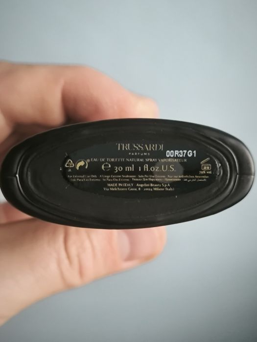 Woda toaletowa Trussardi Black Extreme 30 ml.
Flakon o po