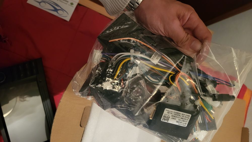 Radio para Mercedes E200, E220, E250