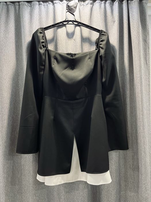 Классическое модное платье,в современном стиле