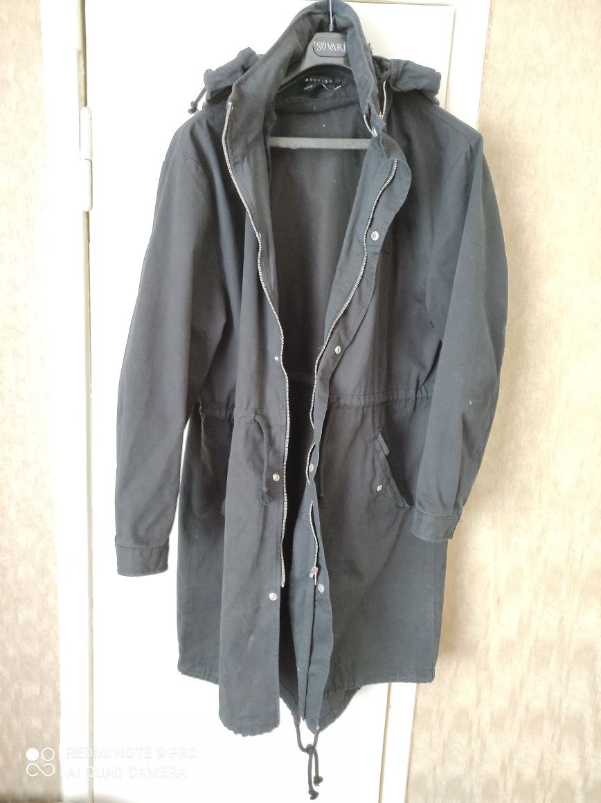 Продаю куртку теплую ASOS  DESIGN