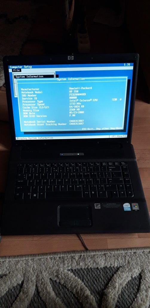 4 Laptopy Hp550 sprawne  bez hdd i baterii celeron tam 2.5gb okazja!