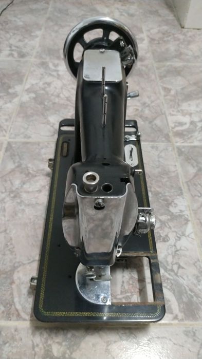 Máquina Costura OLIVA