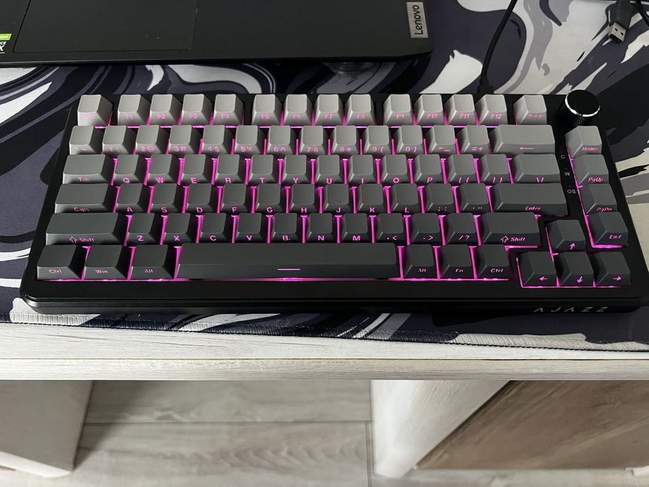 Ajazz ak820 max he з магнітними свічами