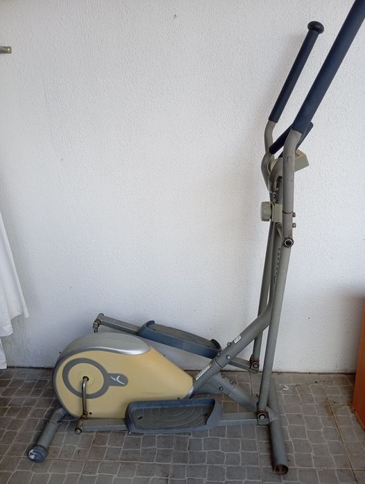 Elíptica Domyos FC 100