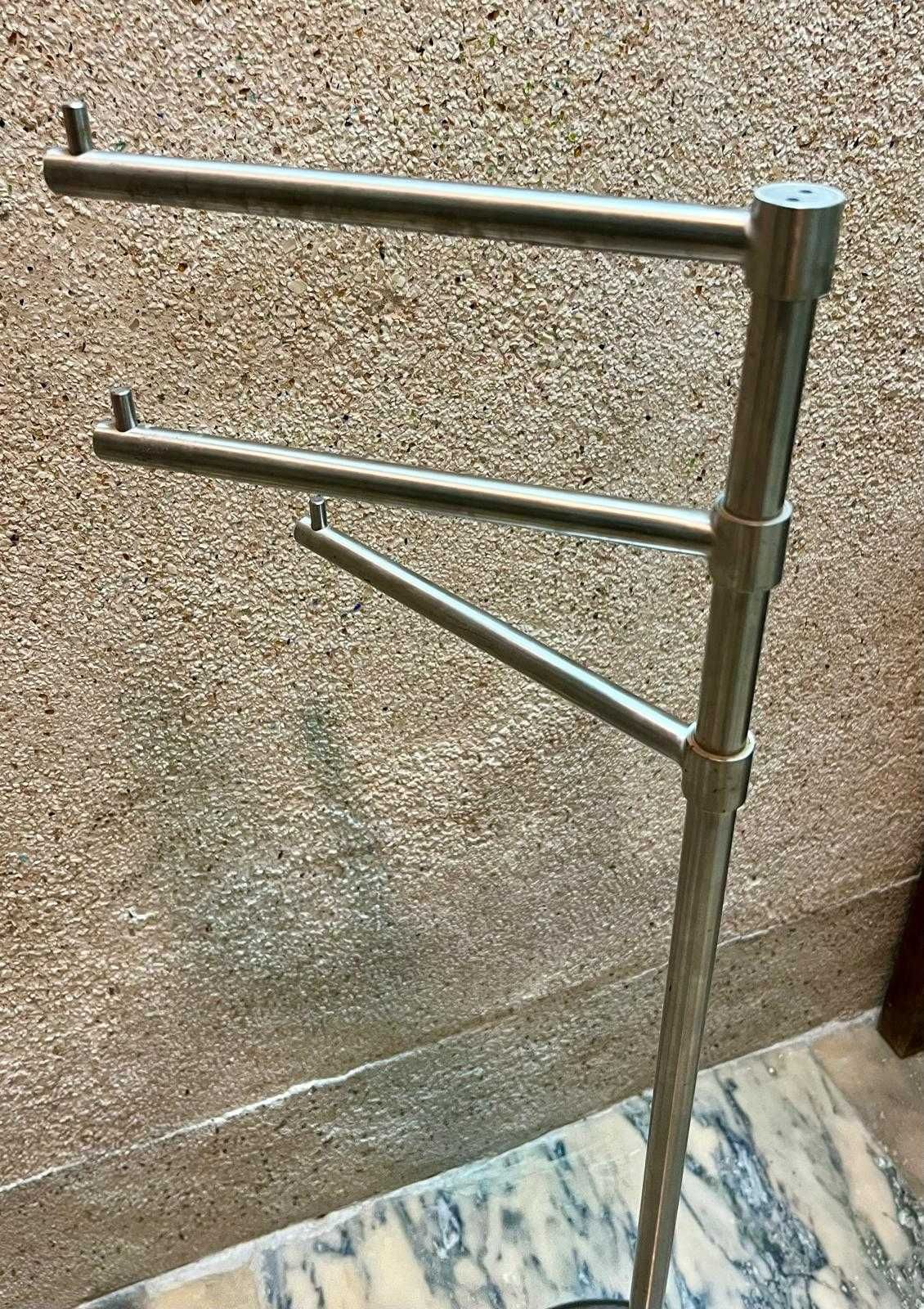 Toalheiro de Pé para Casa de Banho com 3 Braços Giratórios