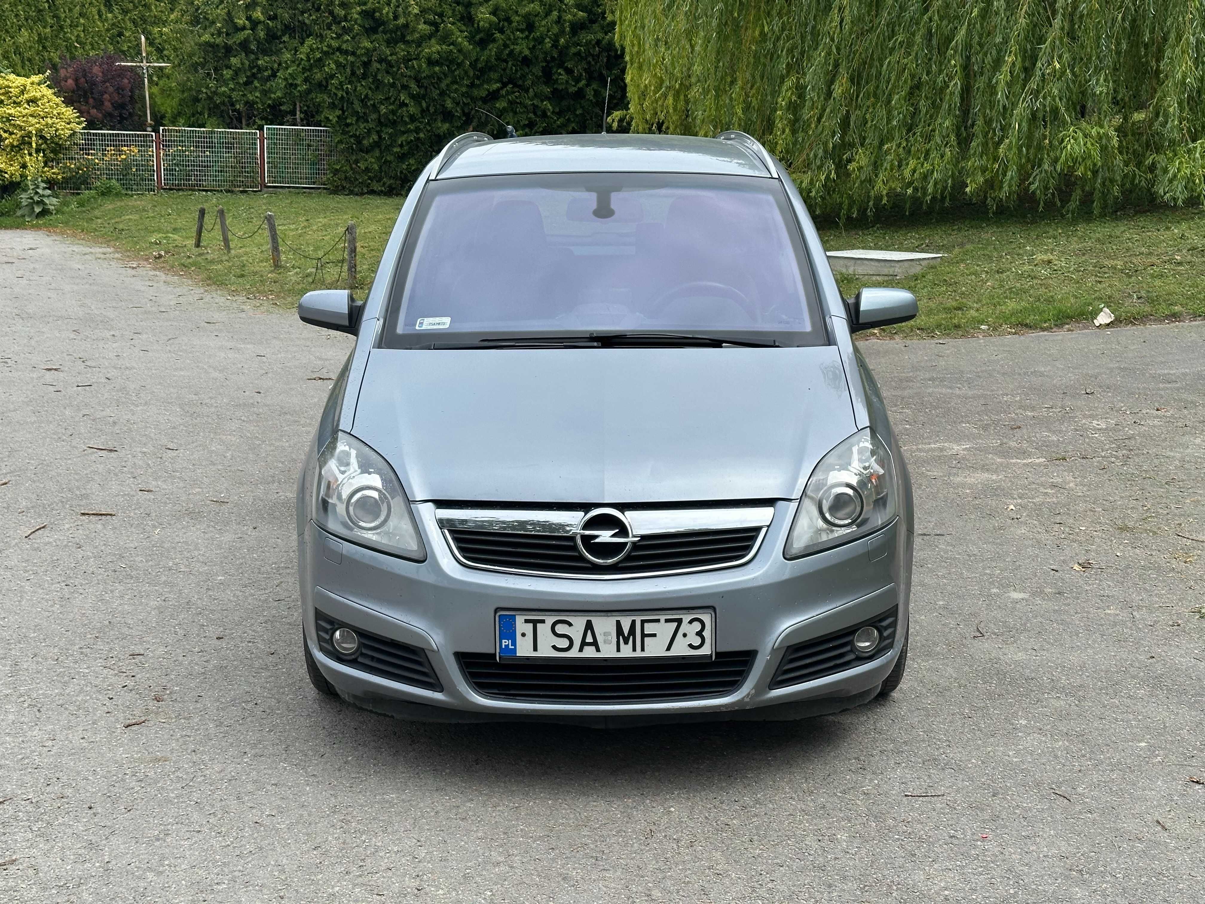 Opel Zafira B 1.9 CDTI 150km 7os.