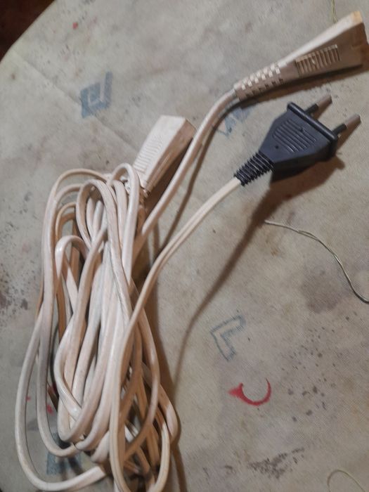 Швей.Маш.провод от педали к электроприводу.