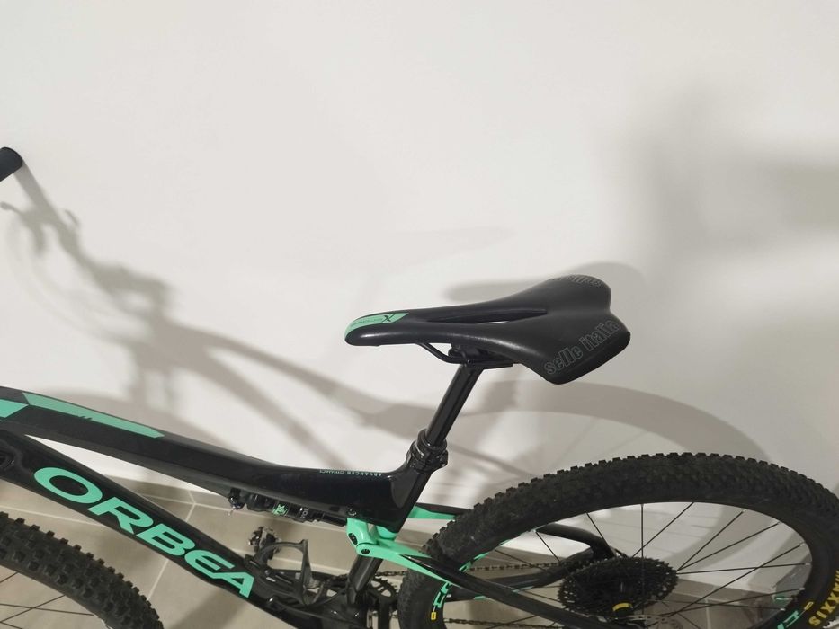 Orbea Oiz M30 Eagle 29 L Carbono