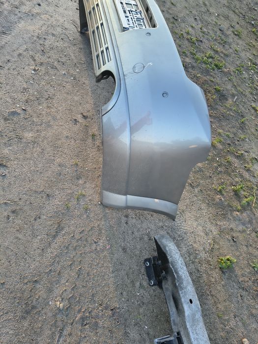 Sprzedam zderzak tył opel Vectra c sedan HB pdc kompletny z158