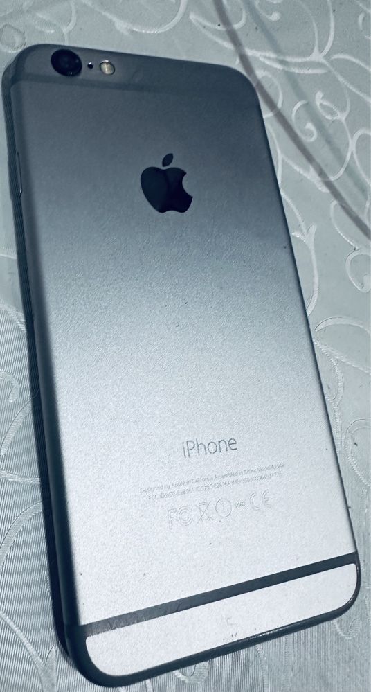 Продам IPhone 6 в ідеальному стані(повний комплект)