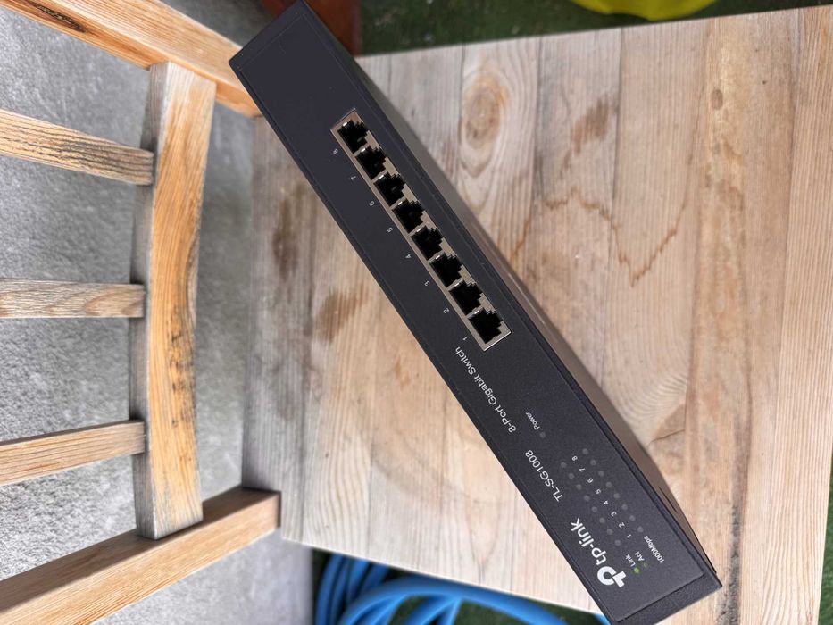 TP-Link TL-SG1008