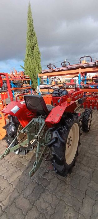 Campanha de Natal: Trator Yanmar 1601D + 4 alfaias POUPE 1250