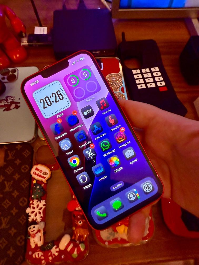 Apple iPhone 13 256 gb Project Red Stan idealny + 13 etui gratis!
