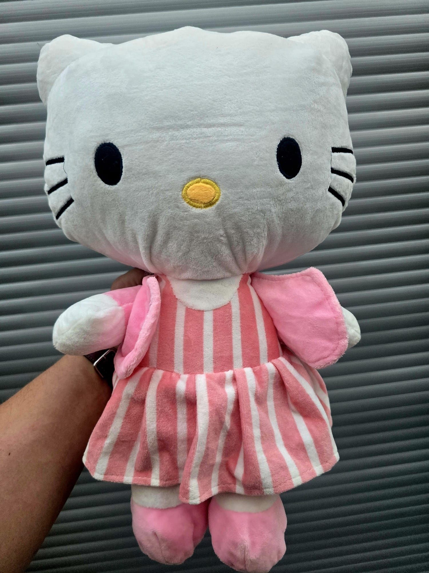 Super pluszak maskotka Hello Kitty nowa