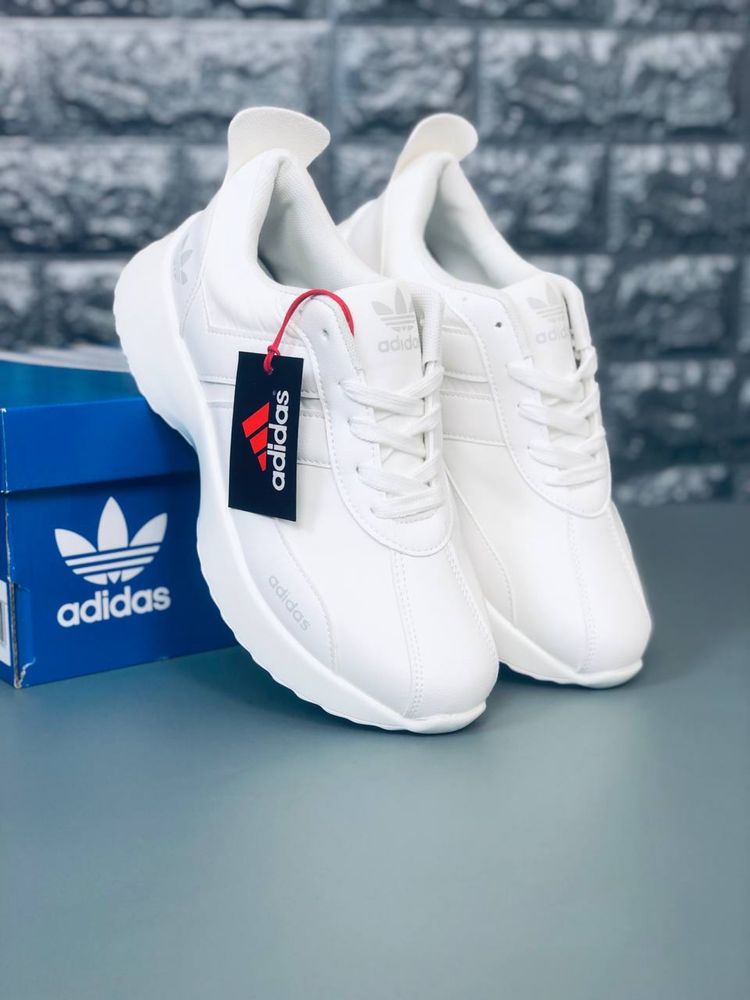 Кроссовки Адидас белые натуральная кожа білі кросівки Адідас Adidas