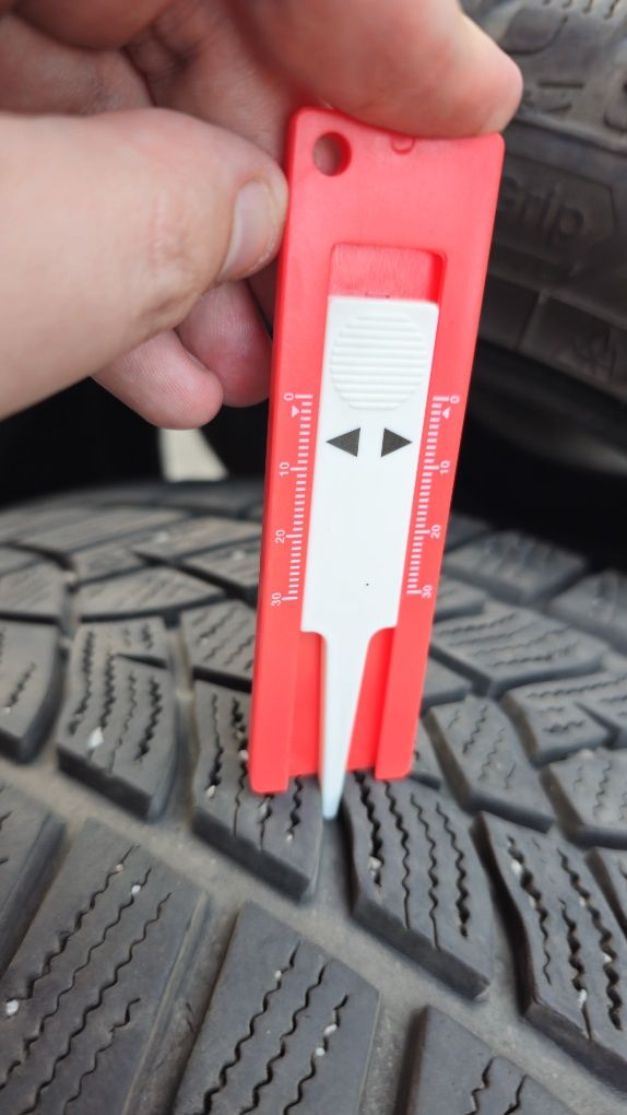 Зимняя резина, шины Goodyear Ultra Grip Performance + 225/50/R 17