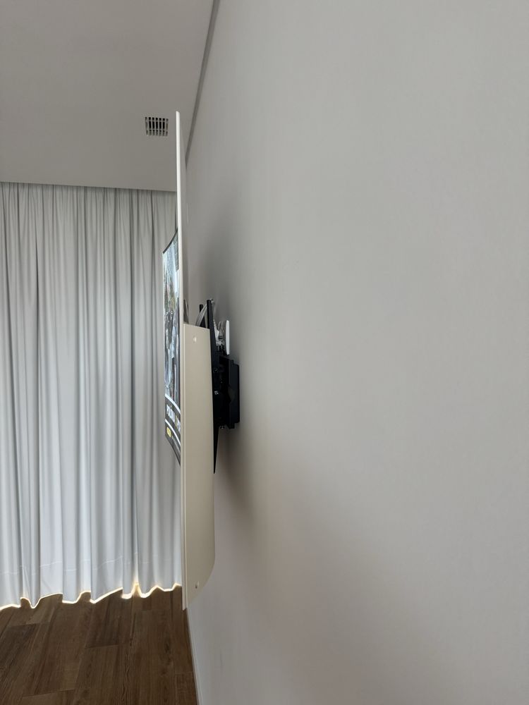 Tv Lg OLED 55” com óculos 3D Curva Imaculada