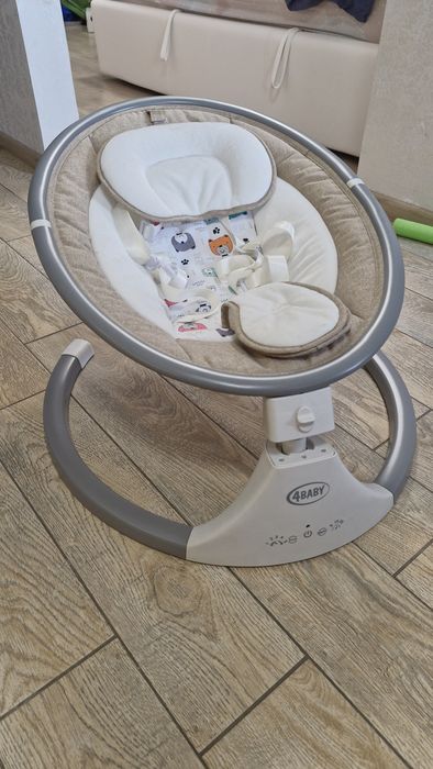 Електрокачелька для малюка