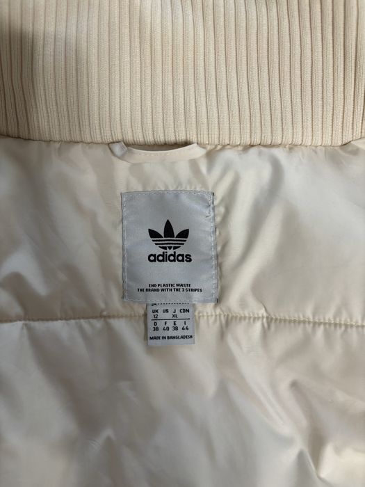 Куртка Adidas Originals жіноча/унісекс, зимова, беж (M-XL)