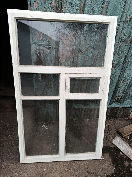 Рамы с окнами. 500 грн за 6 рам.