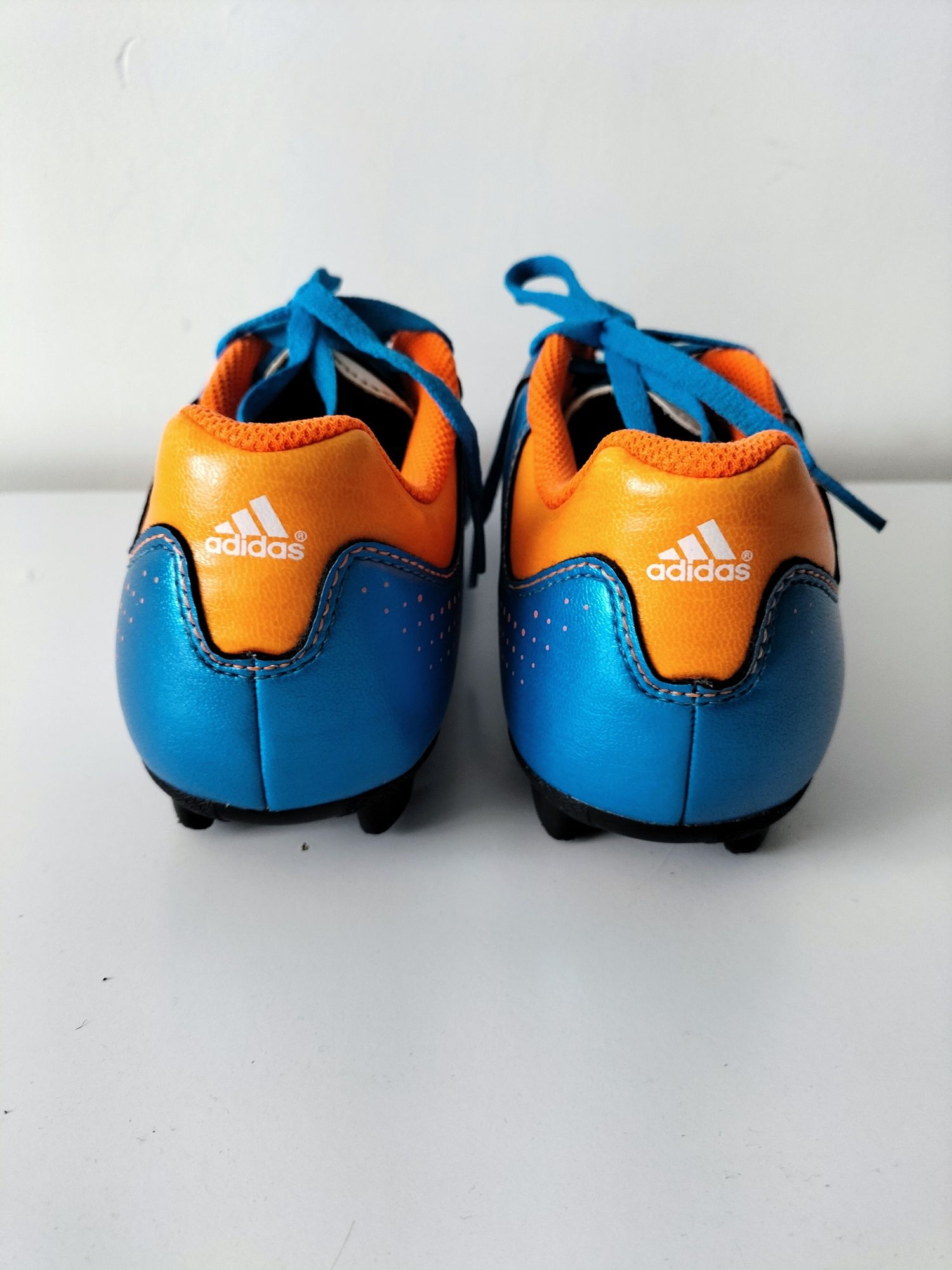 Бутсы Adidas размер 38,5