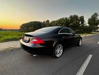 Mercedes-Benz CLS Mercedes-Benz CLS 500 V8 • 150 000 km •