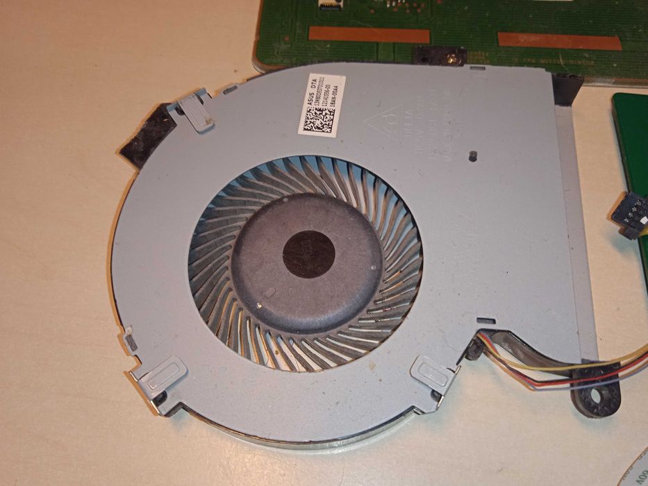 Запчасти планшета Асус Asus X540