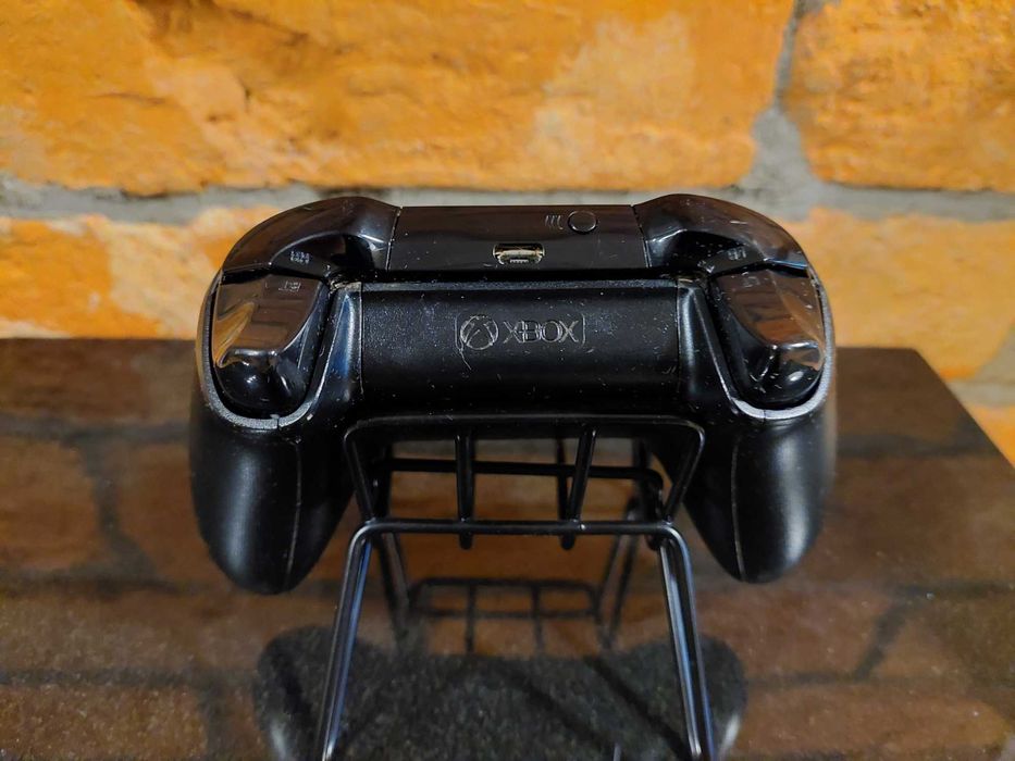 Kontroler Pad Microsoft 1708 Xbox One Series S X org PC kabel jak Nowy