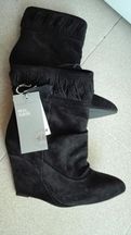 Botas em cunha PELE da H&M novas com etiqueta SALDOS