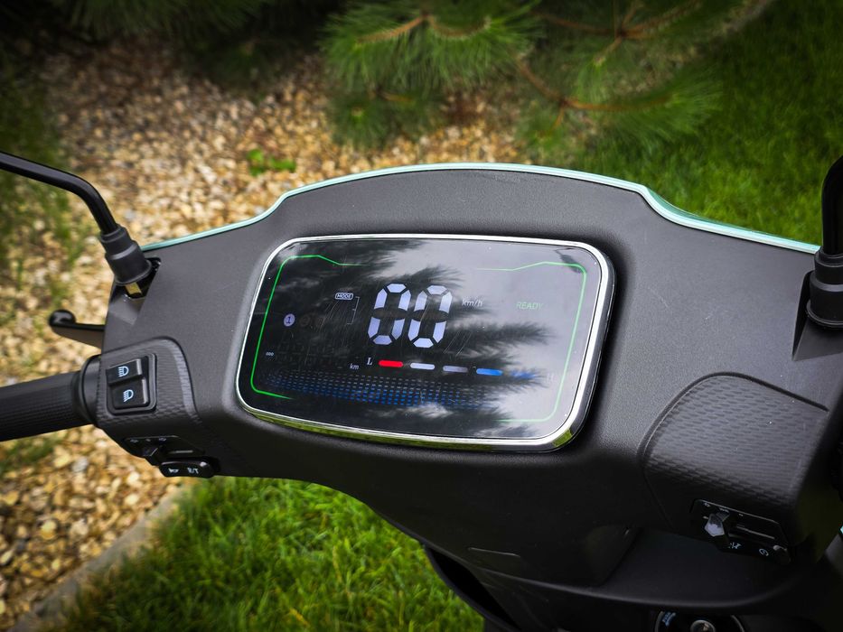 Електроскутер NISA CY-2