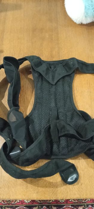 Корсет для спини з магнітнами